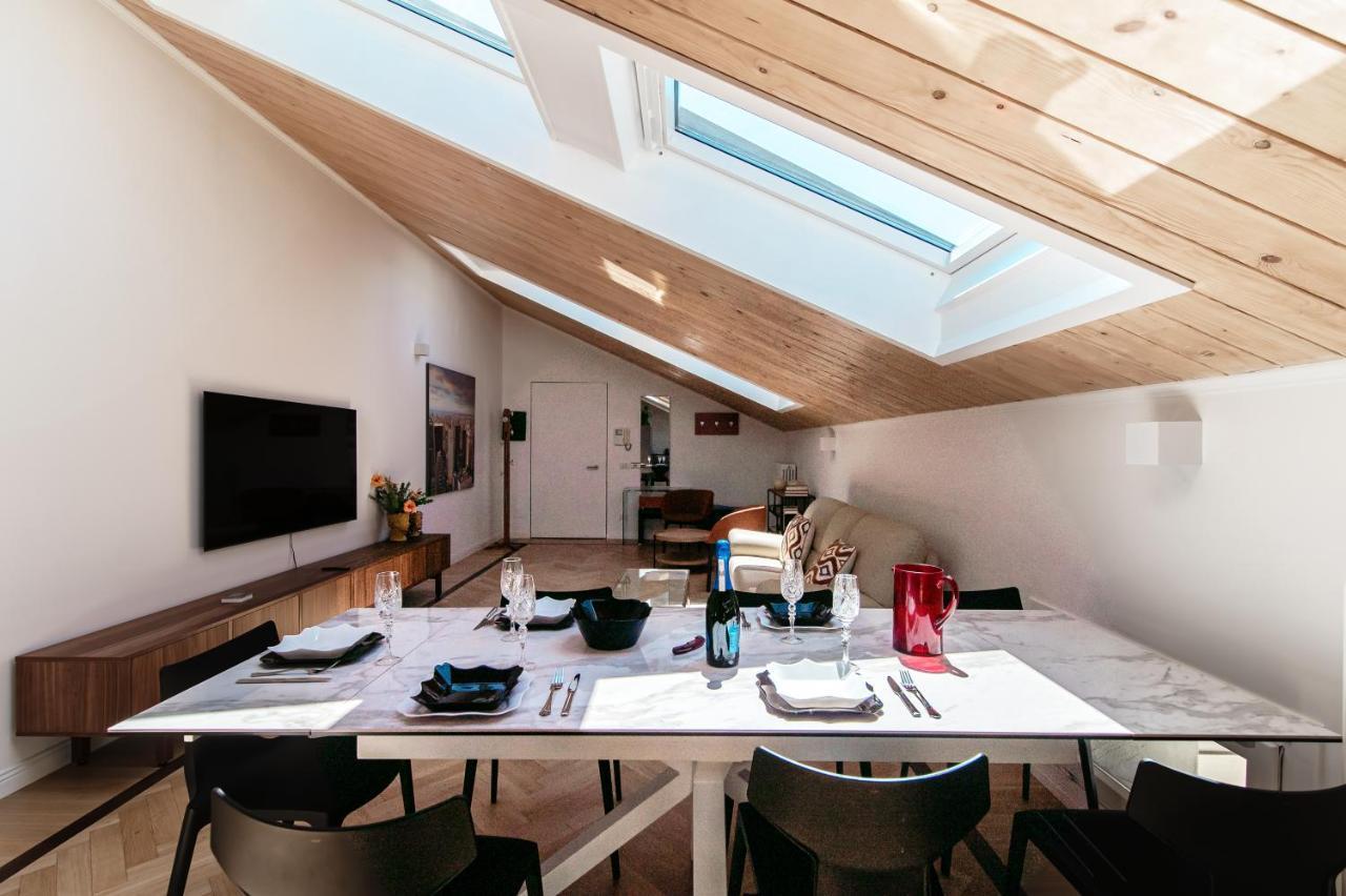 Attic 64 - The House Of Travelers Apartment Como Exterior foto