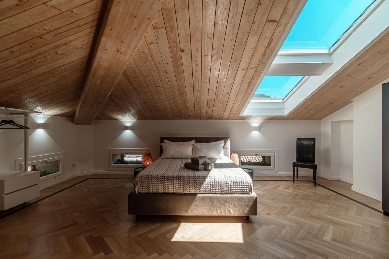 Attic 64 - The House Of Travelers Apartment Como Exterior foto